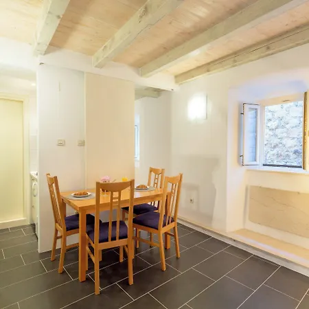 公寓 Hedera Estate Hedera A11 - Breakfast Included *