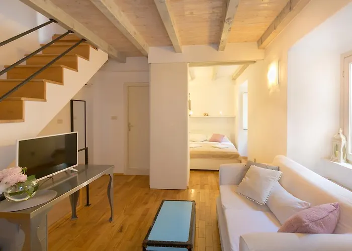 Hedera A11 Dubrovník